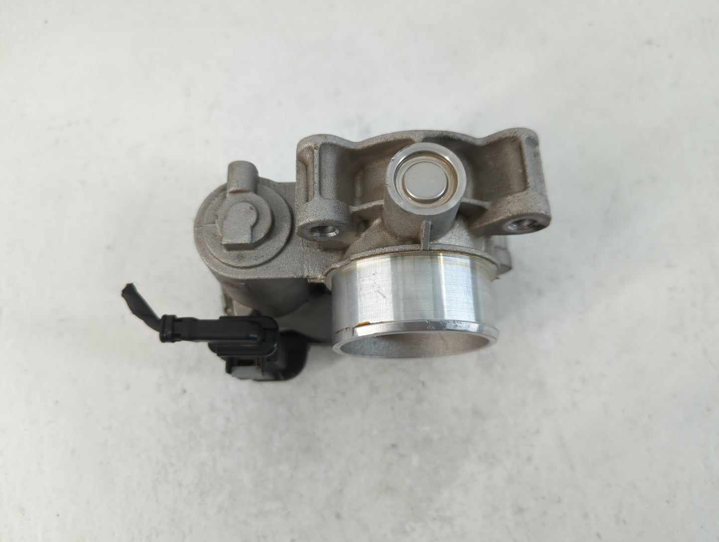 2016-2022 Chevrolet Spark Throttle Body P/N:20175A143212704589000 Fits Fits 2016 2017 2018 2019 2020 2021 2022 OEM Used Auto