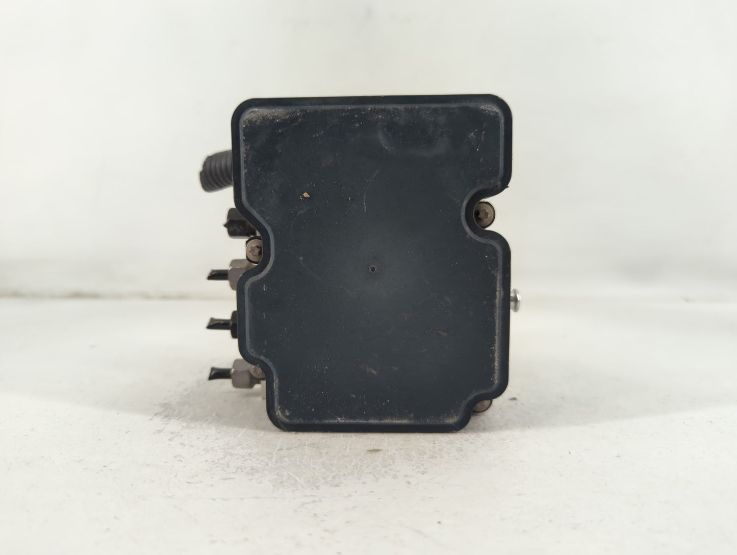 2019-2022 Chevrolet Spark ABS Pump Control Module Replacement P/N:42704012 Fits Fits 2019 2020 2021 2022 OEM Used Auto Parts