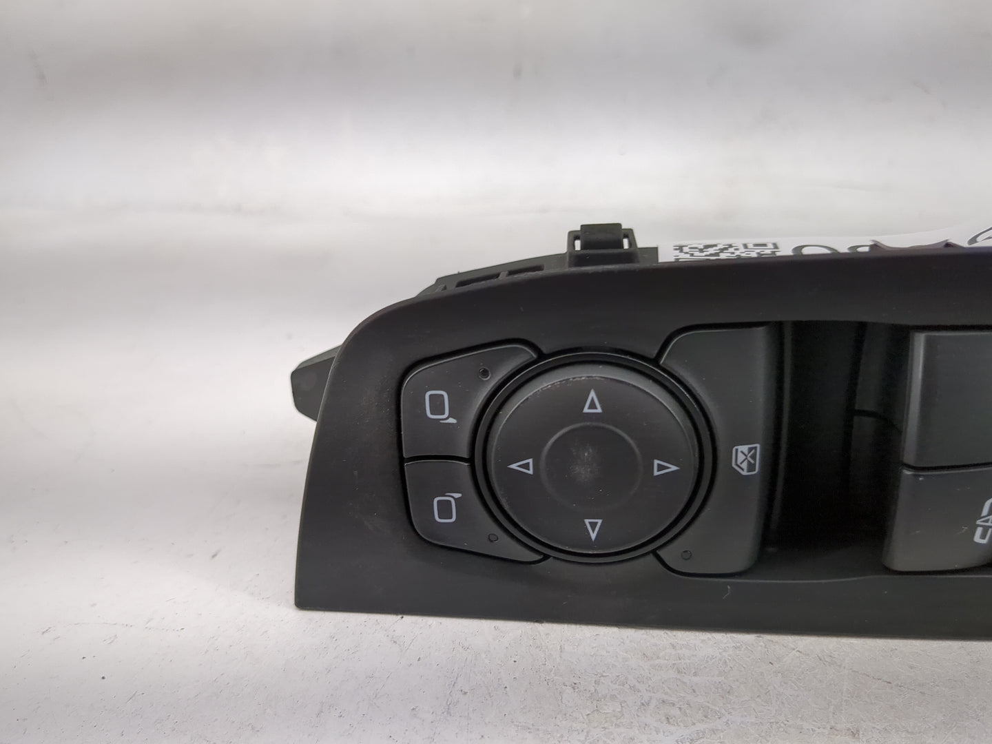 2021-2022 Chevrolet Tahoe Master Power Window Switch Replacement Driver Side Left P/N:84960800 Fits Fits 2021 2022 OEM Used 