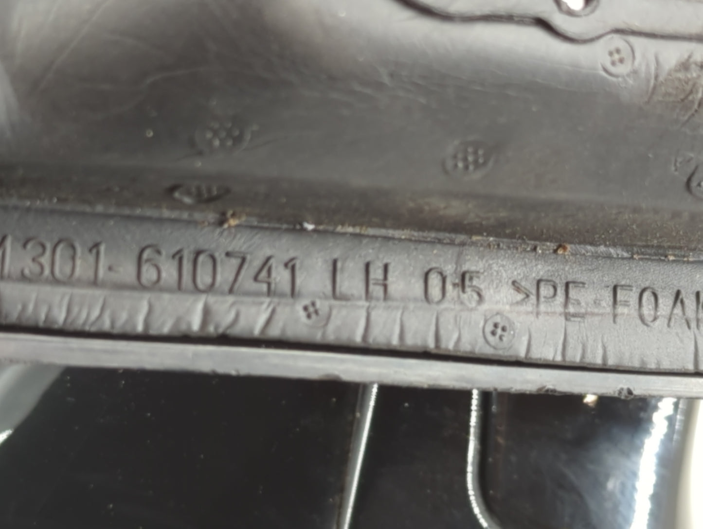 2021-2022 Chevrolet Trailblazer Side Mirror Replacement Driver Left View Door Mirror P/N:DM301-610731 Fits Fits 2021 2022 OE