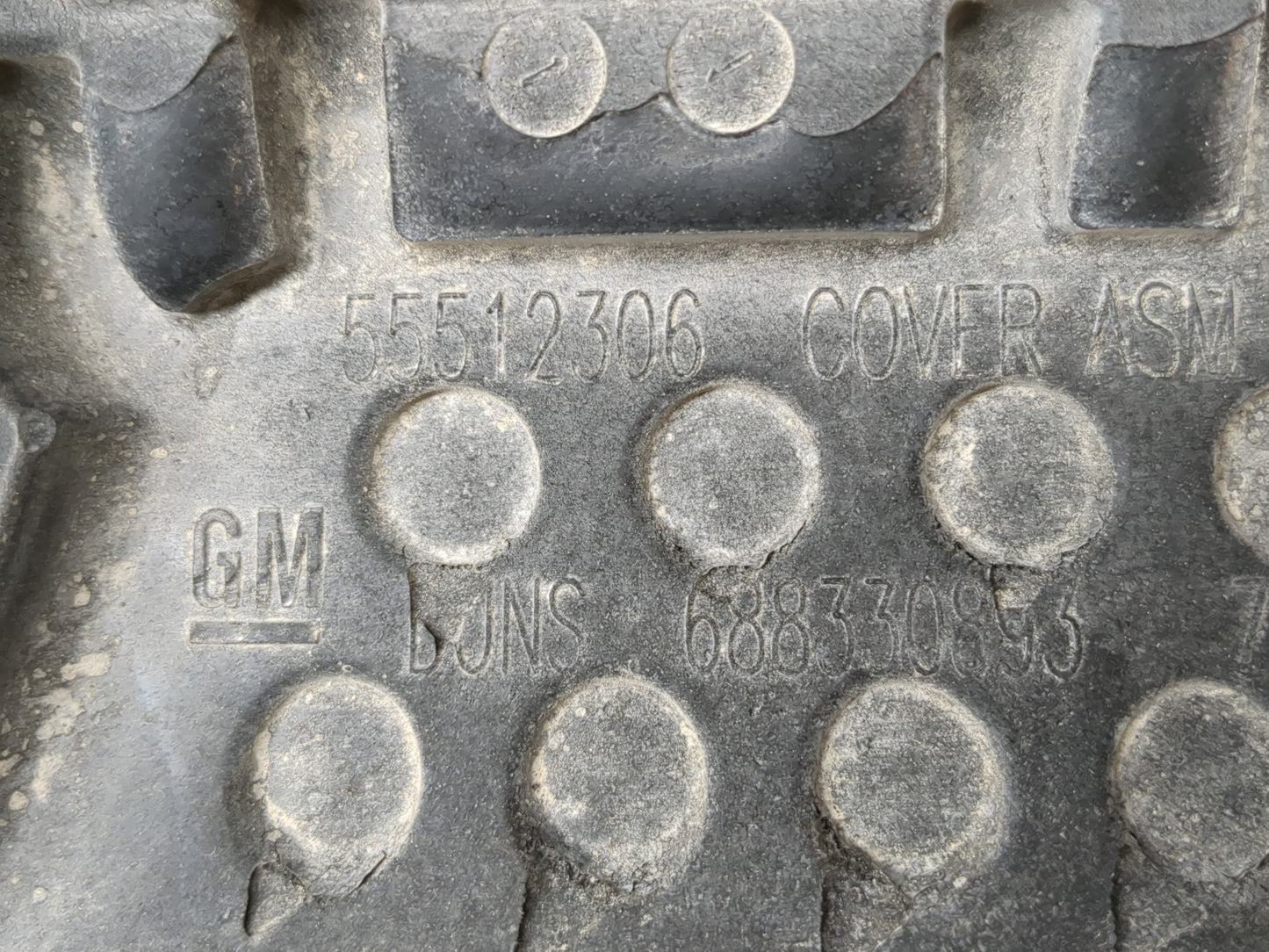 2021 Chevrolet Trailblazer Engine Cover - Oemusedautoparts1.com