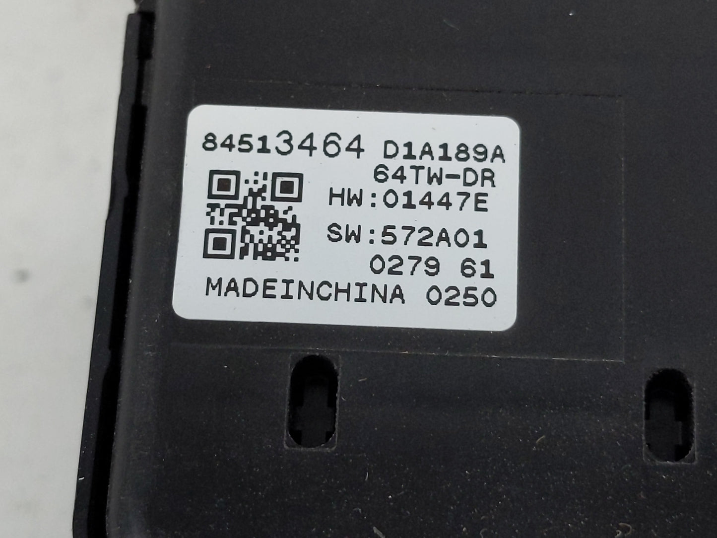 2021-2022 Chevrolet Trailblazer Master Power Window Switch Replacement Driver Side Left P/N:84513464 Fits OEM Used Auto Part