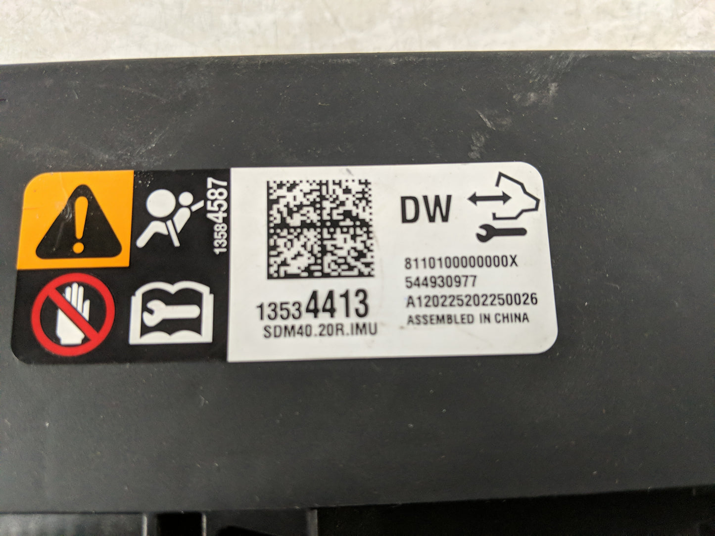 Chevrolet Trailblazer Airbag Control Module 13534413 - Oemusedautoparts1.com