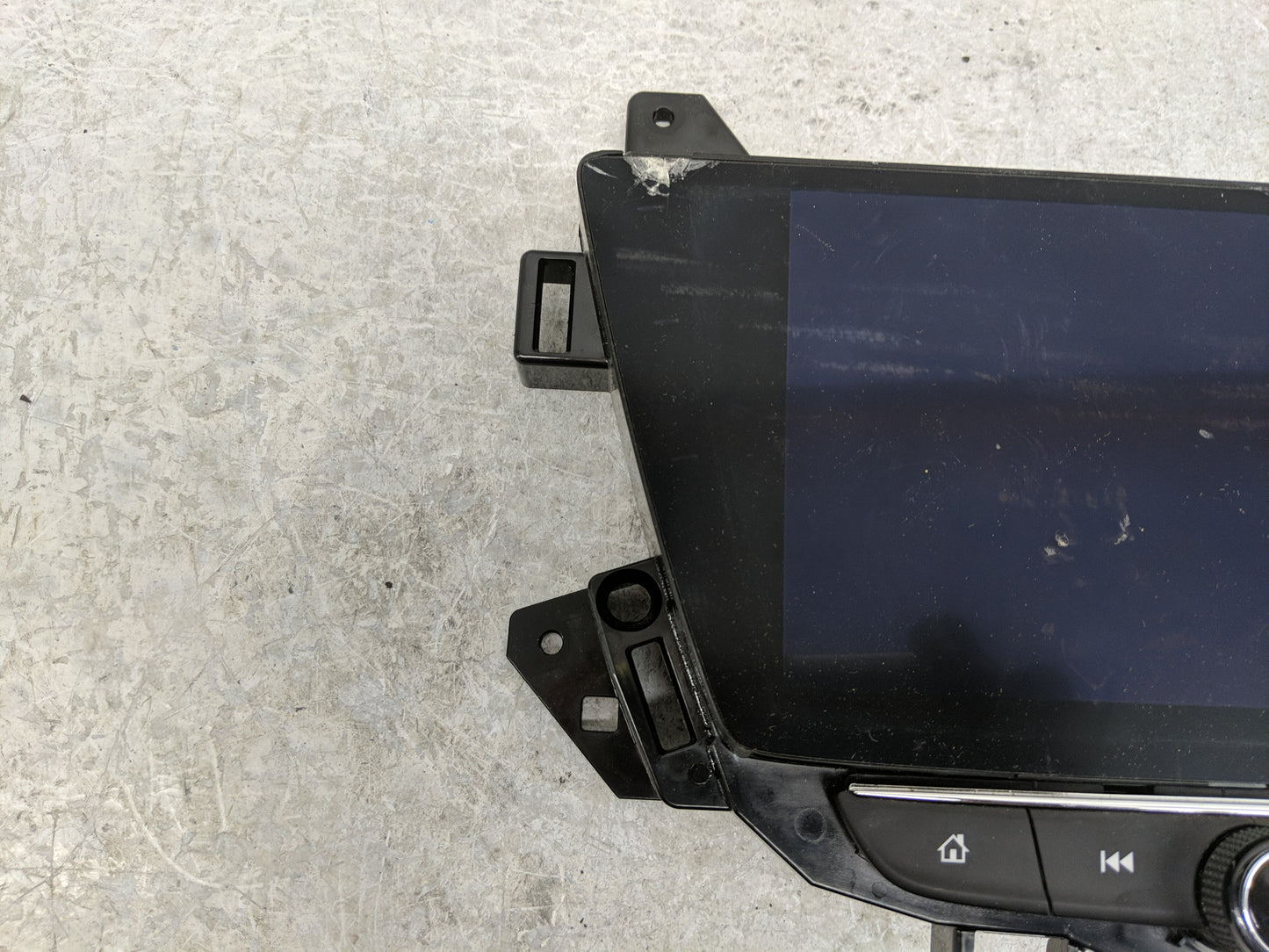 2021 Chevrolet Trailblazer Information Display Screen - Oemusedautoparts1.com