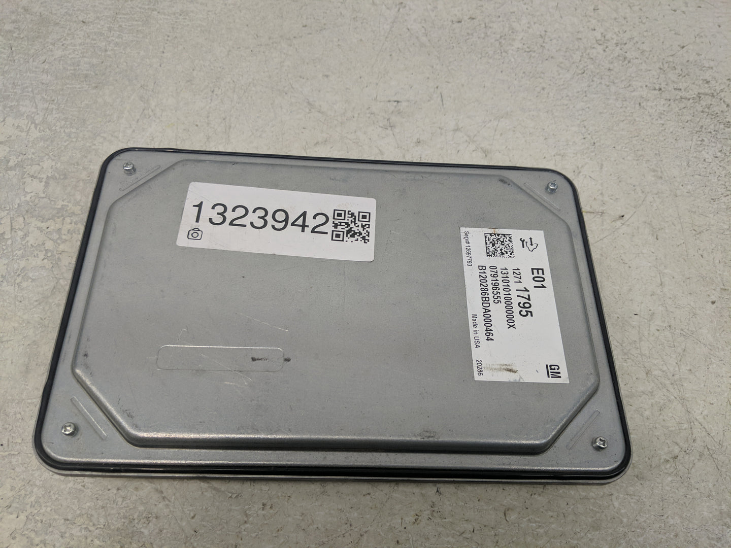 2021-2022 Chevrolet Trailblazer PCM Engine Control Computer ECU ECM PCU OEM P/N:079196555 12711795 Fits Fits 2020 2021 2022 