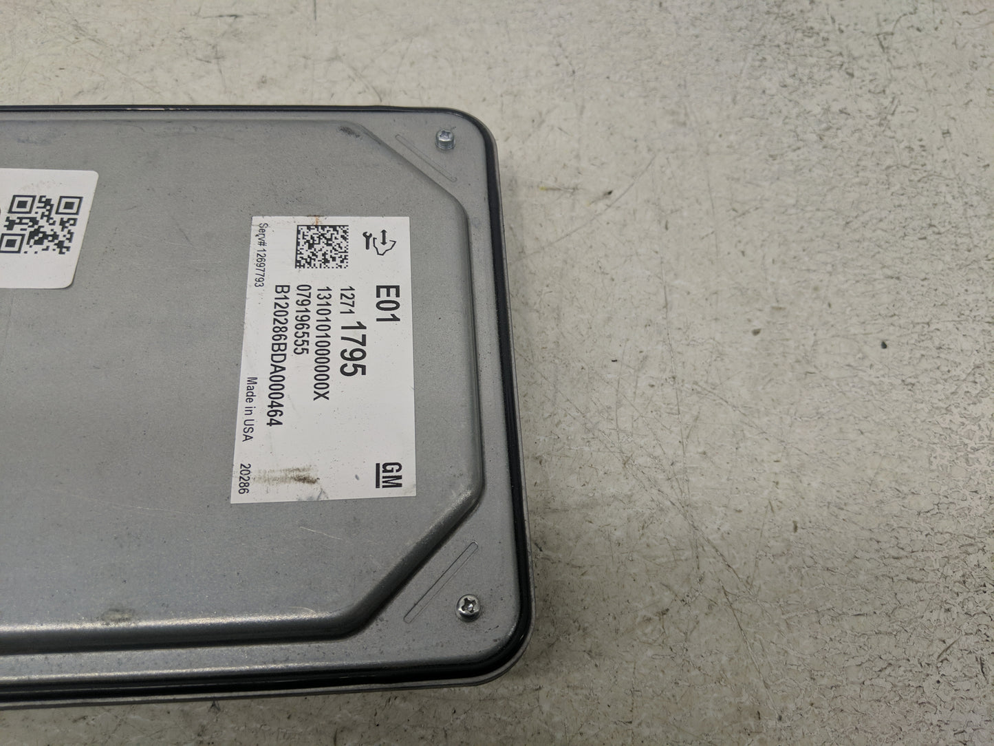 2021-2022 Chevrolet Trailblazer PCM Engine Control Computer ECU ECM PCU OEM P/N:079196555 12711795 Fits Fits 2020 2021 2022 