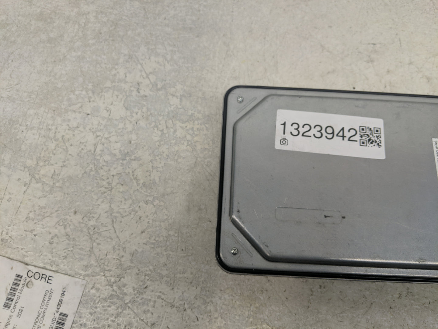 2021-2022 Chevrolet Trailblazer PCM Engine Control Computer ECU ECM PCU OEM P/N:079196555 12711795 Fits Fits 2020 2021 2022 
