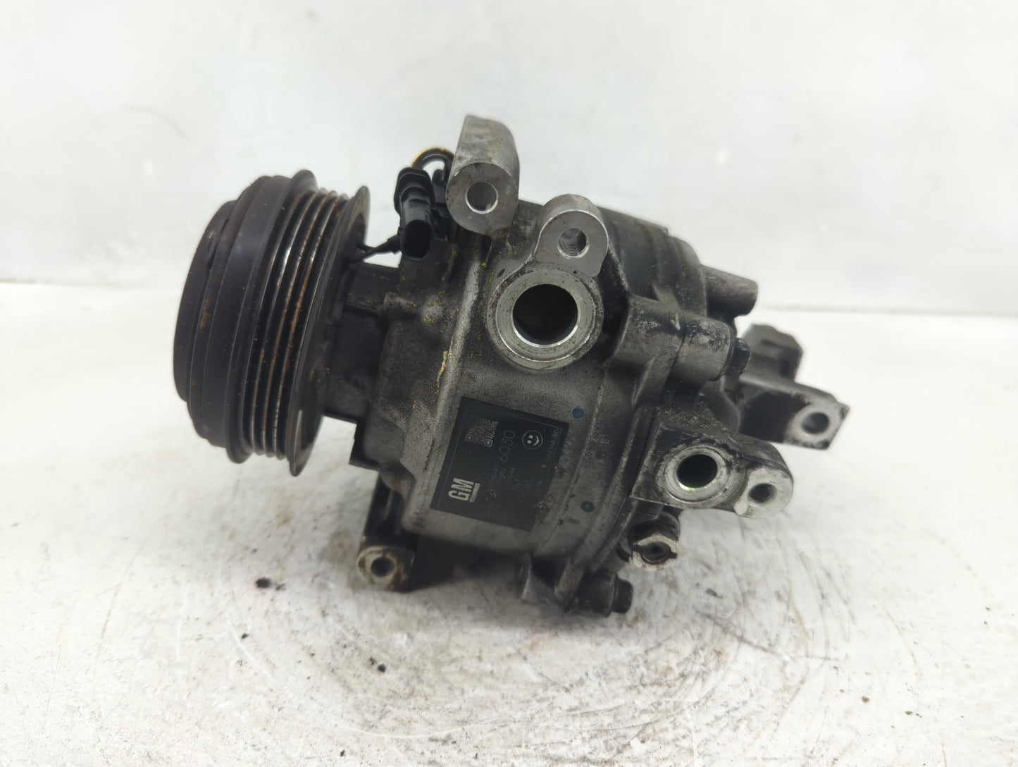 2021-2022 Chevrolet Trailblazer Air Conditioning A/c Ac Compressor Oem - Oemusedautoparts1.com