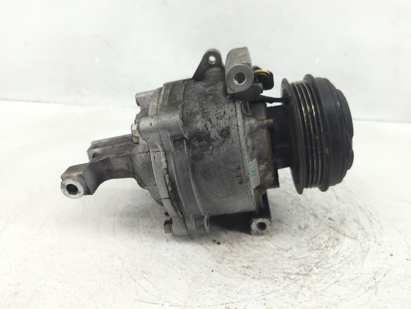 2021-2022 Chevrolet Trailblazer Air Conditioning A/c Ac Compressor Oem - Oemusedautoparts1.com