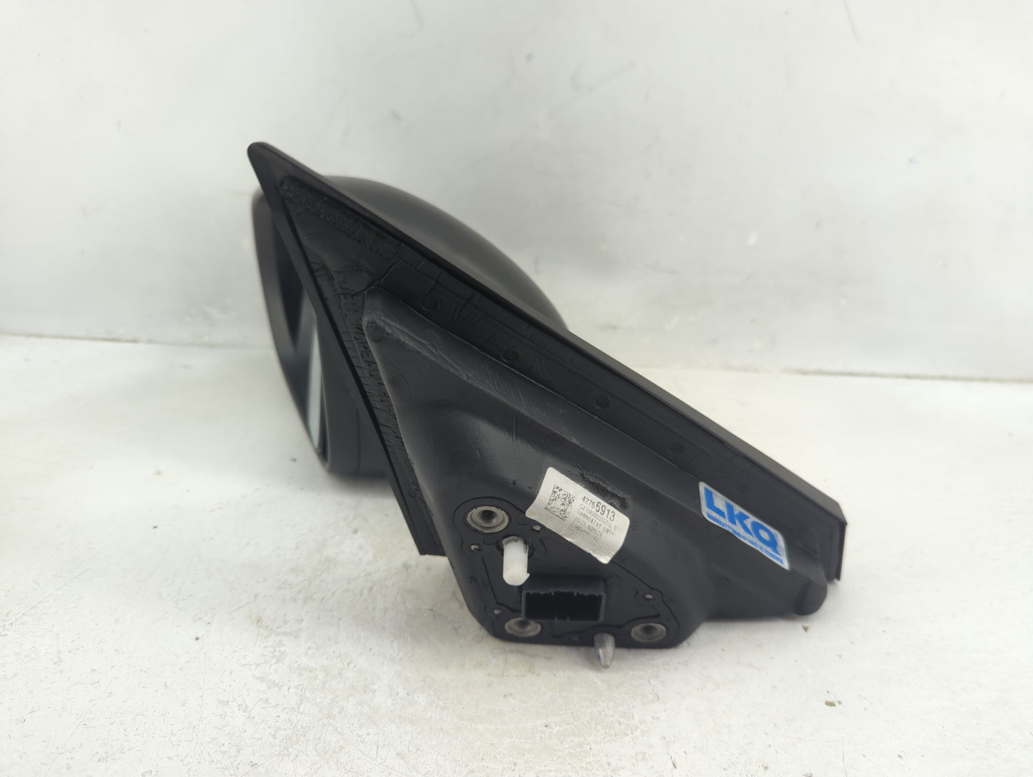 2021-2022 Chevrolet Trailblazer Driver Side View Mirror - Left Door Mirror OEM Used - Oemusedautoparts1.com
