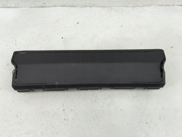 2021-2022 Chevrolet Trailblazer Air Bag Passenger Right Knee OEM P/N:22823445 84040725 Fits Fits 2017 2018 2019 2020 2021 20