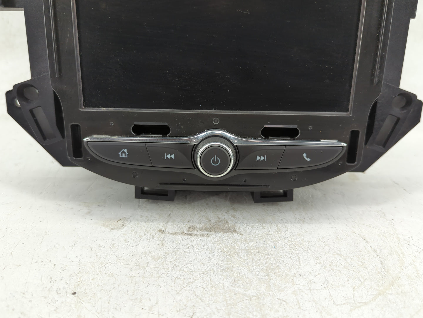 2021-2022 Chevrolet Trailblazer Radio AM FM Cd Player Receiver Replacement P/N:84776474 Fits Fits 2021 2022 OEM Used Auto Pa