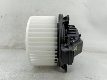 2021 Chevrolet Trailblazer Heater AC Blower Motor P/N:F00S3B2594 Fits OEM Used Auto Parts
