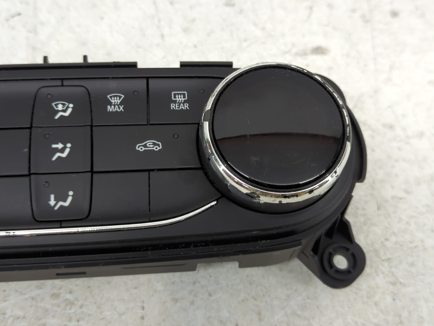 2021-2022 Chevrolet Trailblazer Climate Control Module Temperature AC/Heater Replacement P/N:545290509 42755150 Fits OEM Use