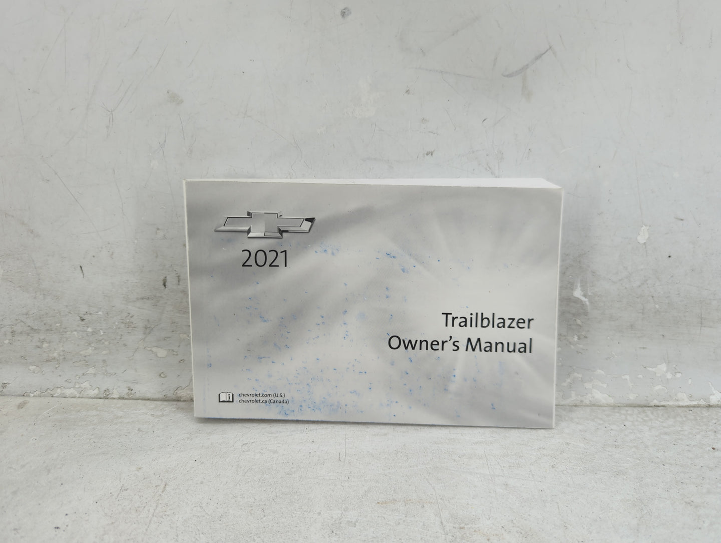 2021 Chevrolet Trailblazer Owners Manual Book Guide P/N:84401923 OEM Used Auto Parts - Oemusedautoparts1.com