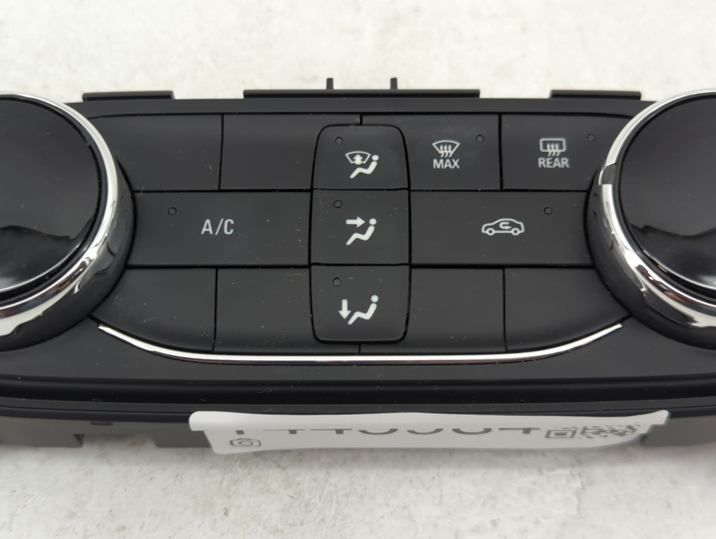 2021-2022 Chevrolet Trailblazer Climate Control Module Temperature AC/Heater Replacement P/N:42775570 7370200000000X Fits OE