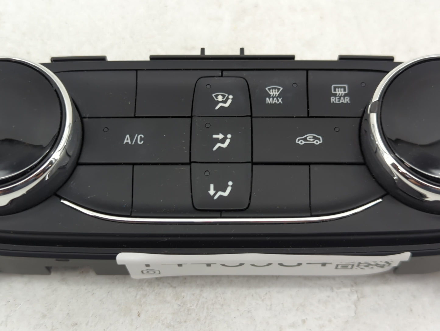2021-2022 Chevrolet Trailblazer Climate Control Module Temperature AC/Heater Replacement P/N:42775570 7370200000000X Fits OE