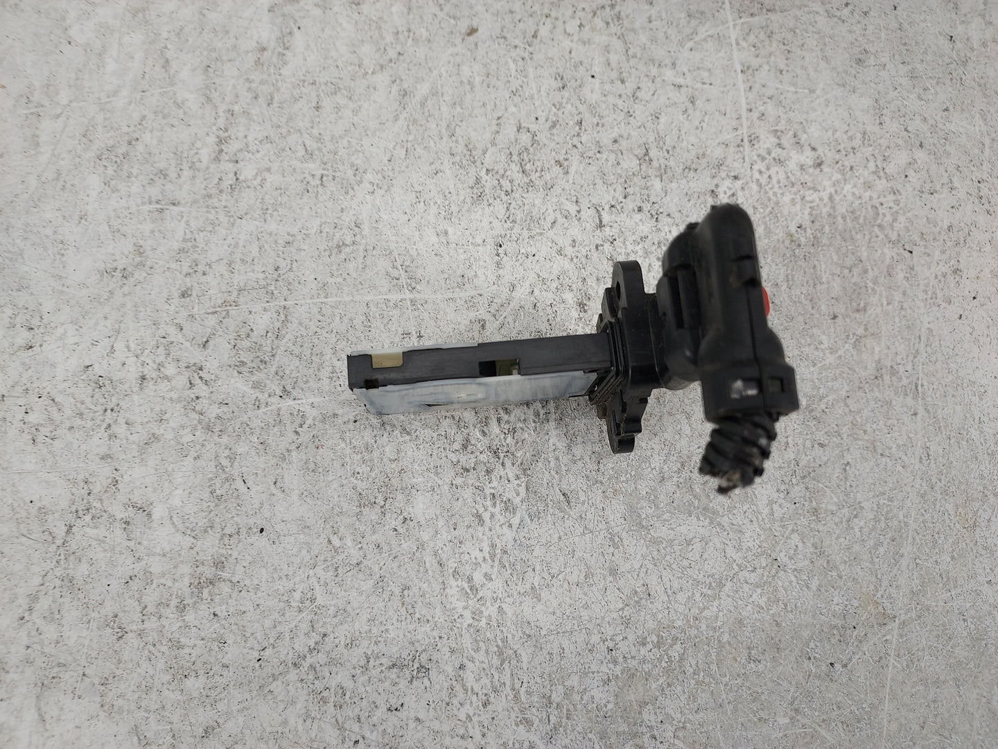 2021-2022 Chevrolet Trailblazer Mass Air Flow Meter Maf 1487989 - Oemusedautoparts1.com