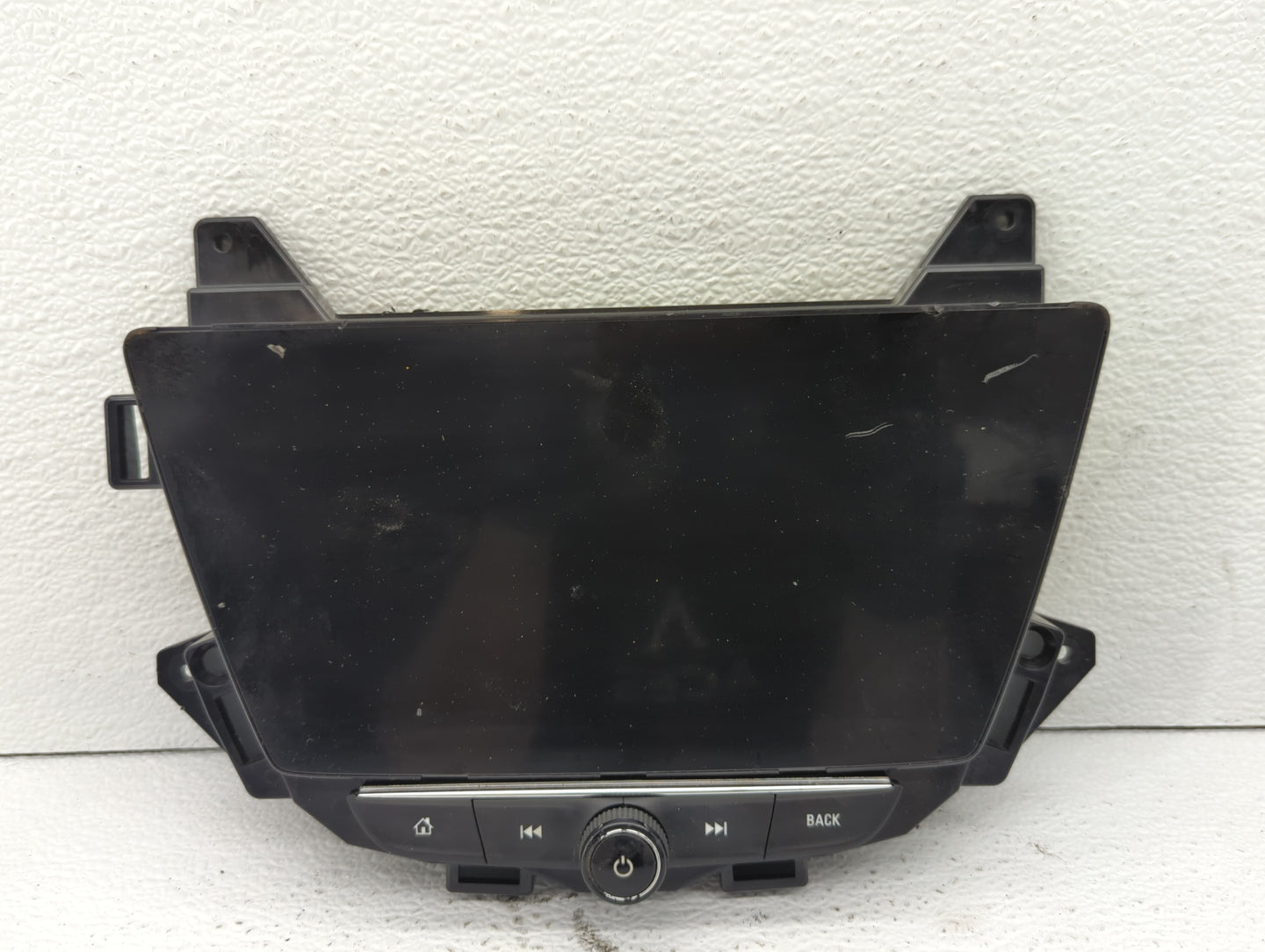 2021-2022 Chevrolet Trailblazer Radio Control Panel - Oemusedautoparts1.com