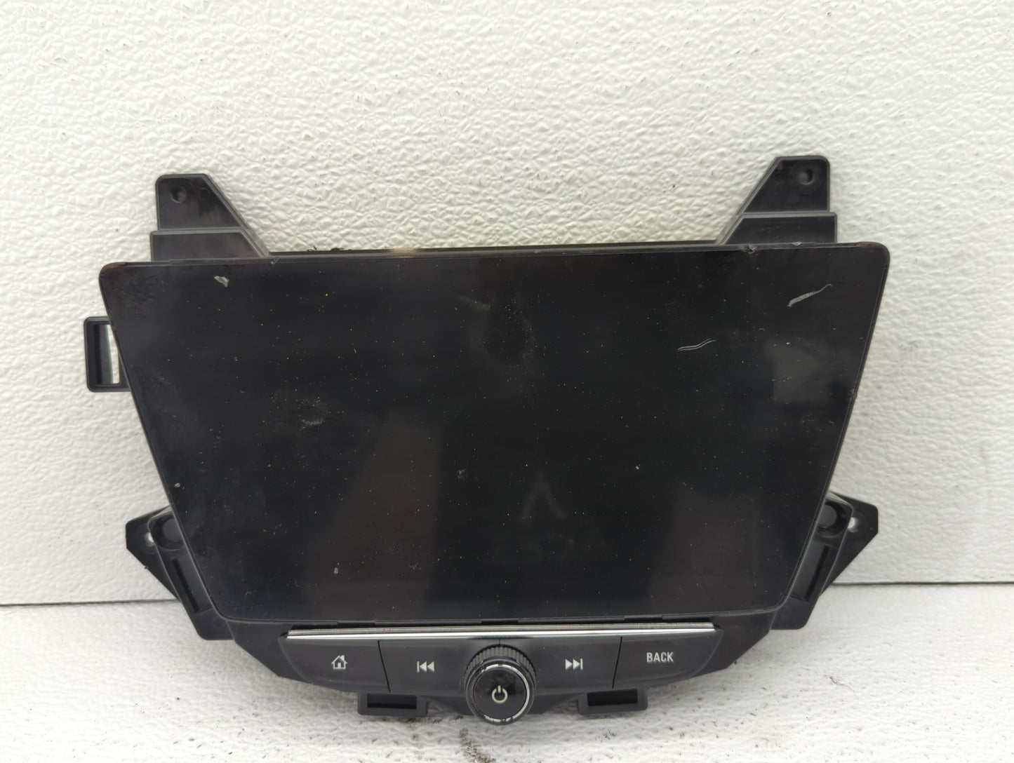 2021-2022 Chevrolet Trailblazer Radio Control Panel - Oemusedautoparts1.com