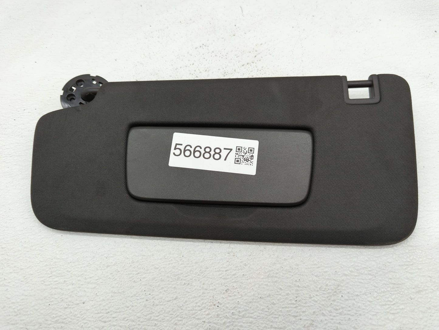 2021-2022 Chevrolet Trailblazer Sun Visor Shade Replacement Passenger Right Mirror Fits Fits 2021 2022 OEM Used Auto Parts -