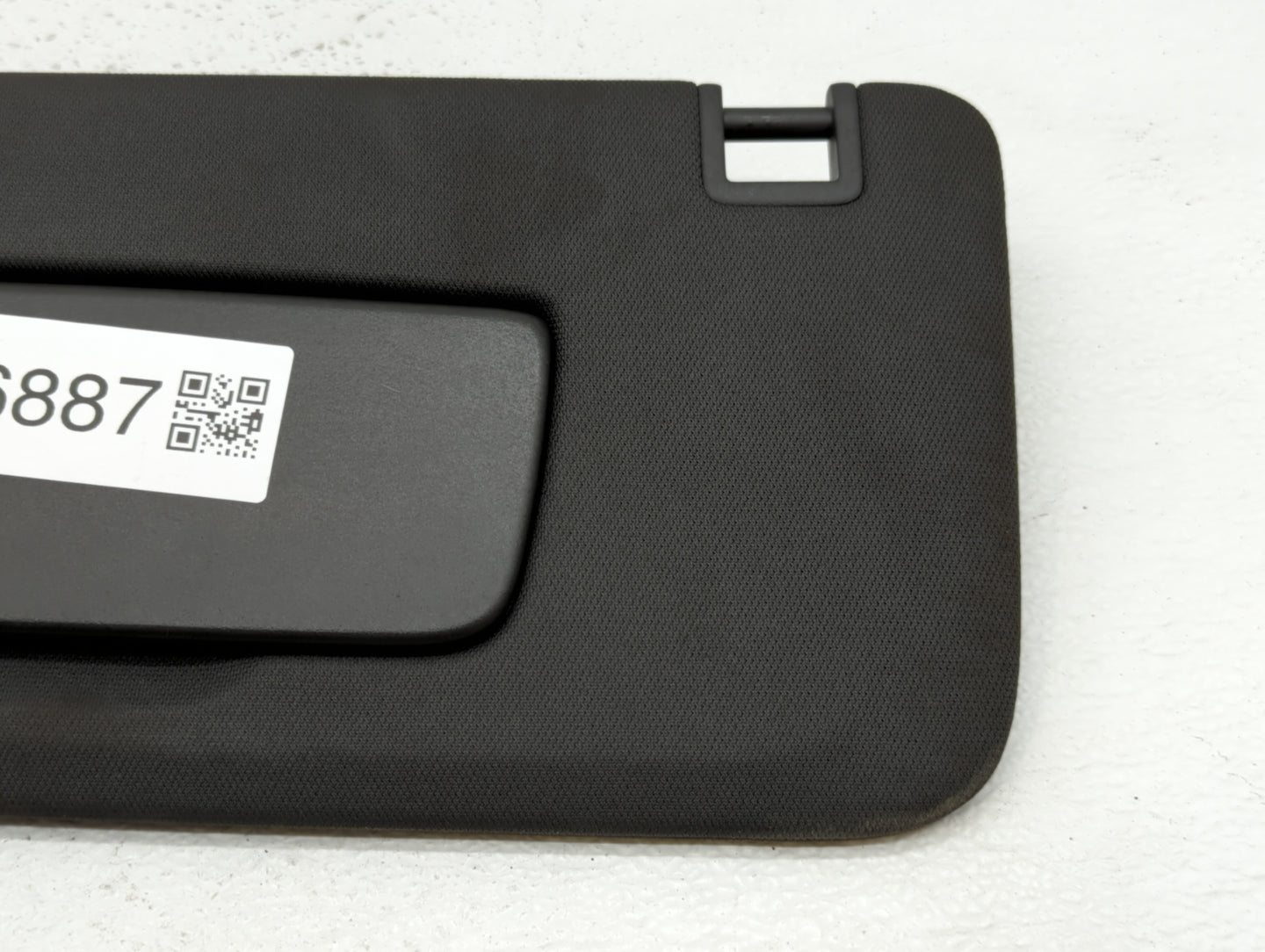 2021-2022 Chevrolet Trailblazer Sun Visor Shade Replacement Passenger Right Mirror Fits Fits 2021 2022 OEM Used Auto Parts -