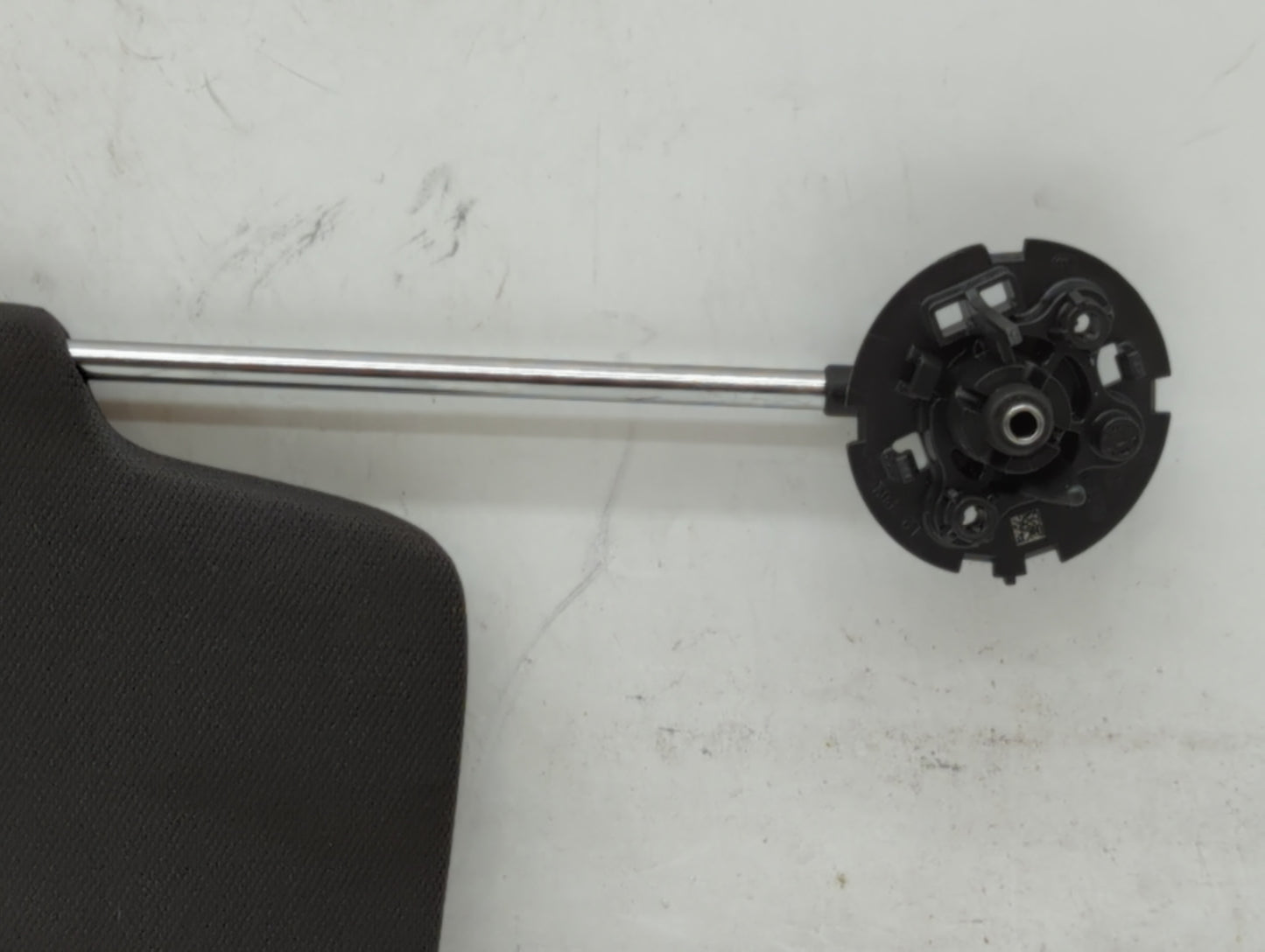 2021-2022 Chevrolet Trailblazer Sun Visor Shade Replacement Passenger Right Mirror Fits Fits 2021 2022 OEM Used Auto Parts -