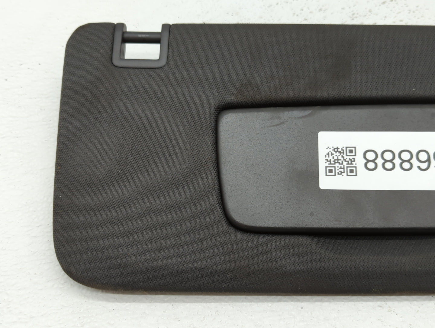 2021-2022 Chevrolet Trailblazer Sun Visor Shade Replacement Driver Left Mirror Fits Fits 2021 2022 OEM Used Auto Parts - Oem