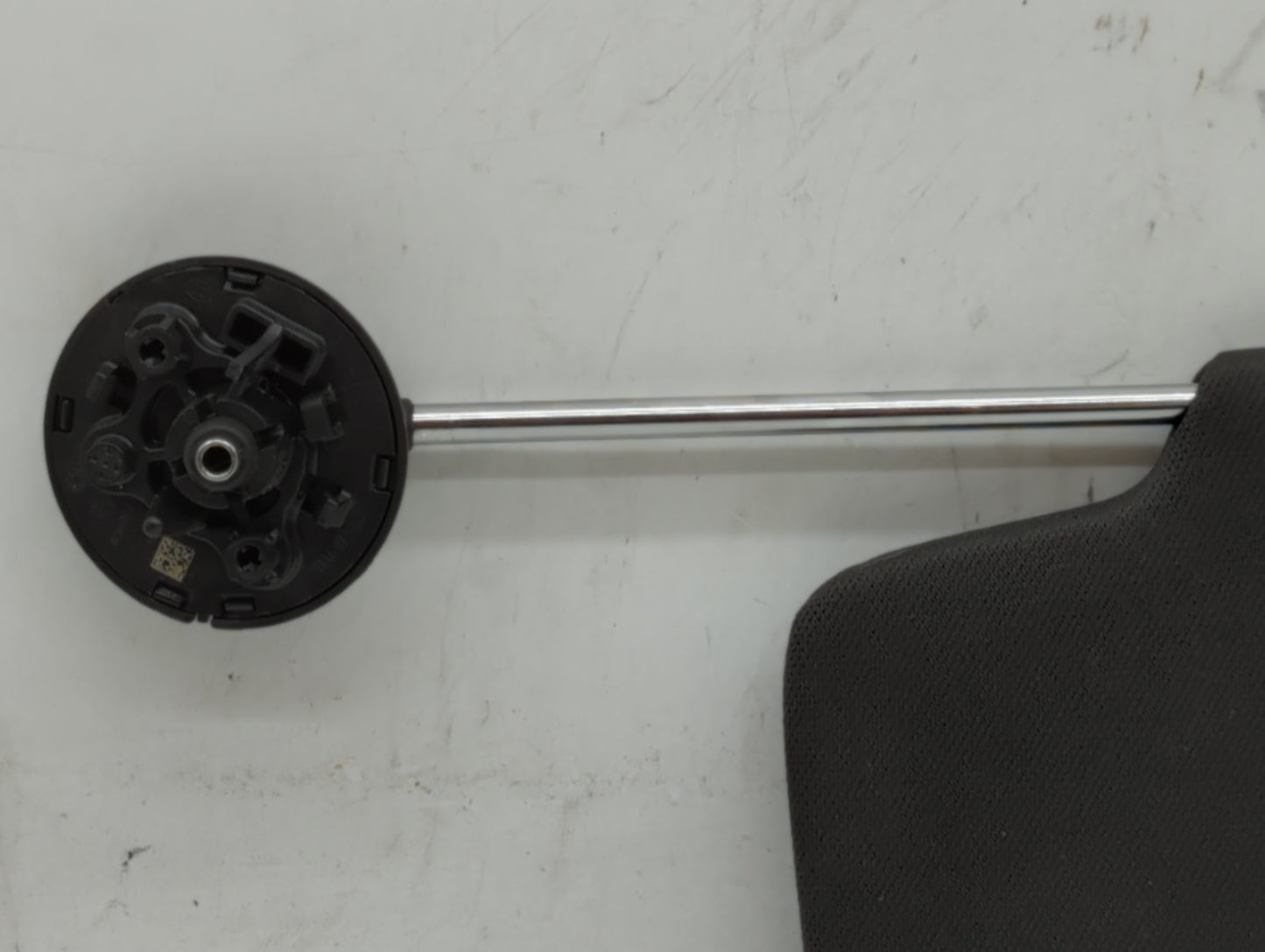 2021-2022 Chevrolet Trailblazer Sun Visor Shade Replacement Driver Left Mirror Fits Fits 2021 2022 OEM Used Auto Parts - Oem