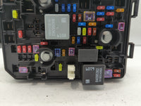 2021-2022 Chevrolet Trailblazer Fusebox Fuse Box Panel Relay Module P/N:42724258 Fits Fits 2021 2022 OEM Used Auto Parts - O