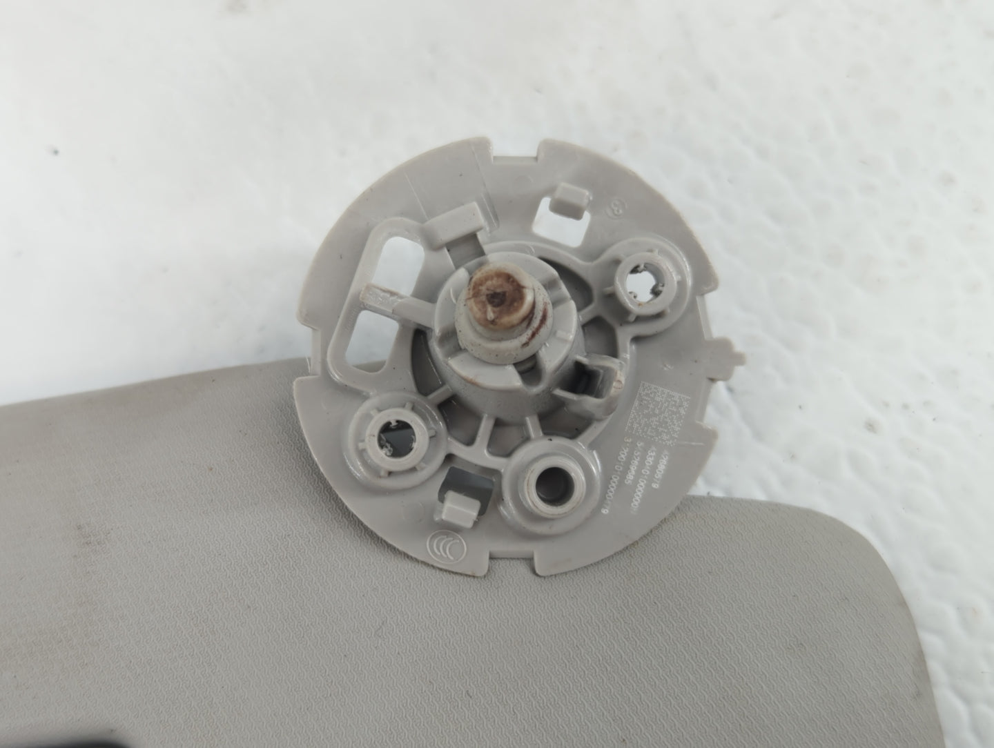 2021-2022 Chevrolet Trailblazer Sun Visor Shade Replacement Passenger Right Mirror Fits Fits 2021 2022 OEM Used Auto Parts -