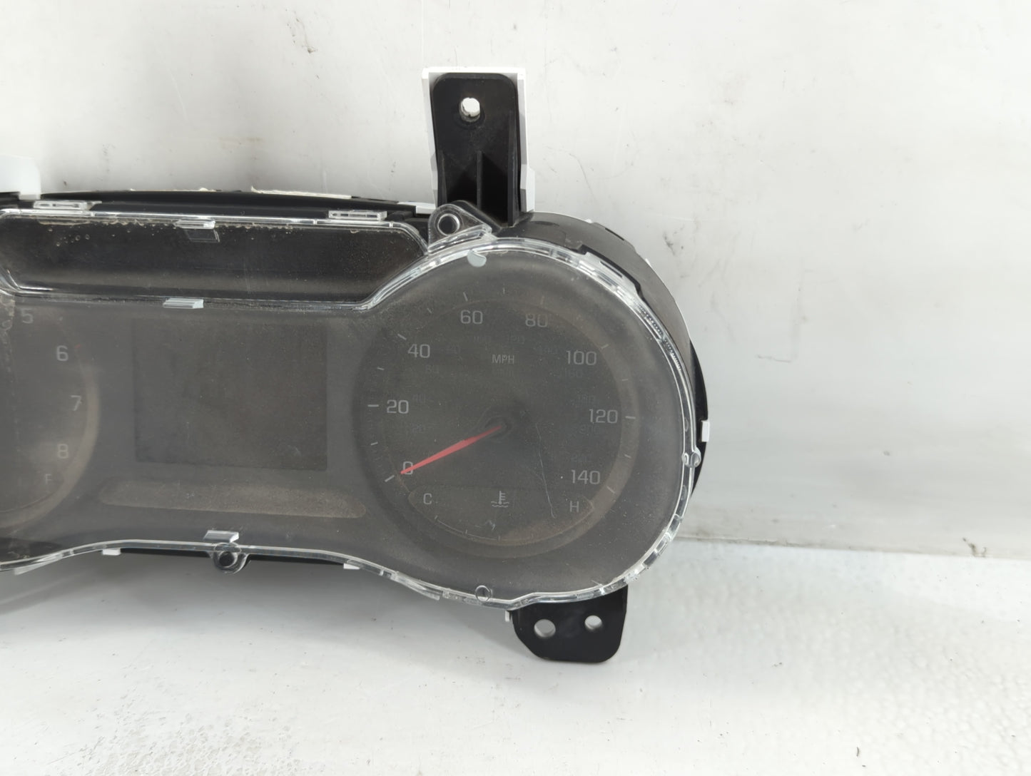 2021-2022 Chevrolet Trailblazer Instrument Cluster Speedometer Gauges P/N:6000 5974 Fits Fits 2021 2022 OEM Used Auto Parts 