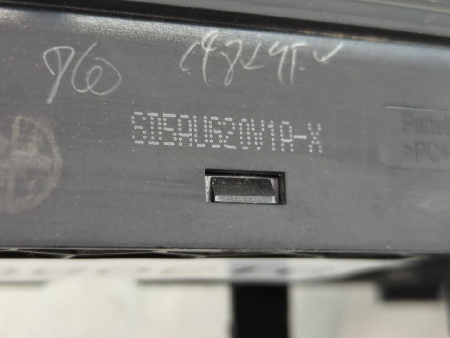 2021-2022 Chevrolet Trailblazer Climate Control Module Temperature AC/Heater Replacement Fits Fits 2021 2022 OEM Used Auto P