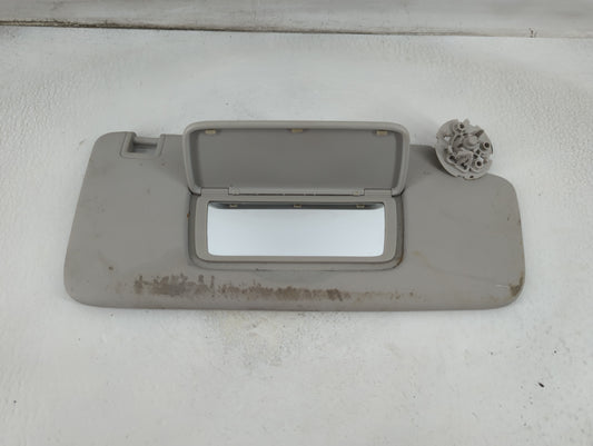 2021-2022 Chevrolet Trailblazer Sun Visor Shade Replacement Passenger Right Mirror Fits Fits 2021 2022 OEM Used Auto Parts -