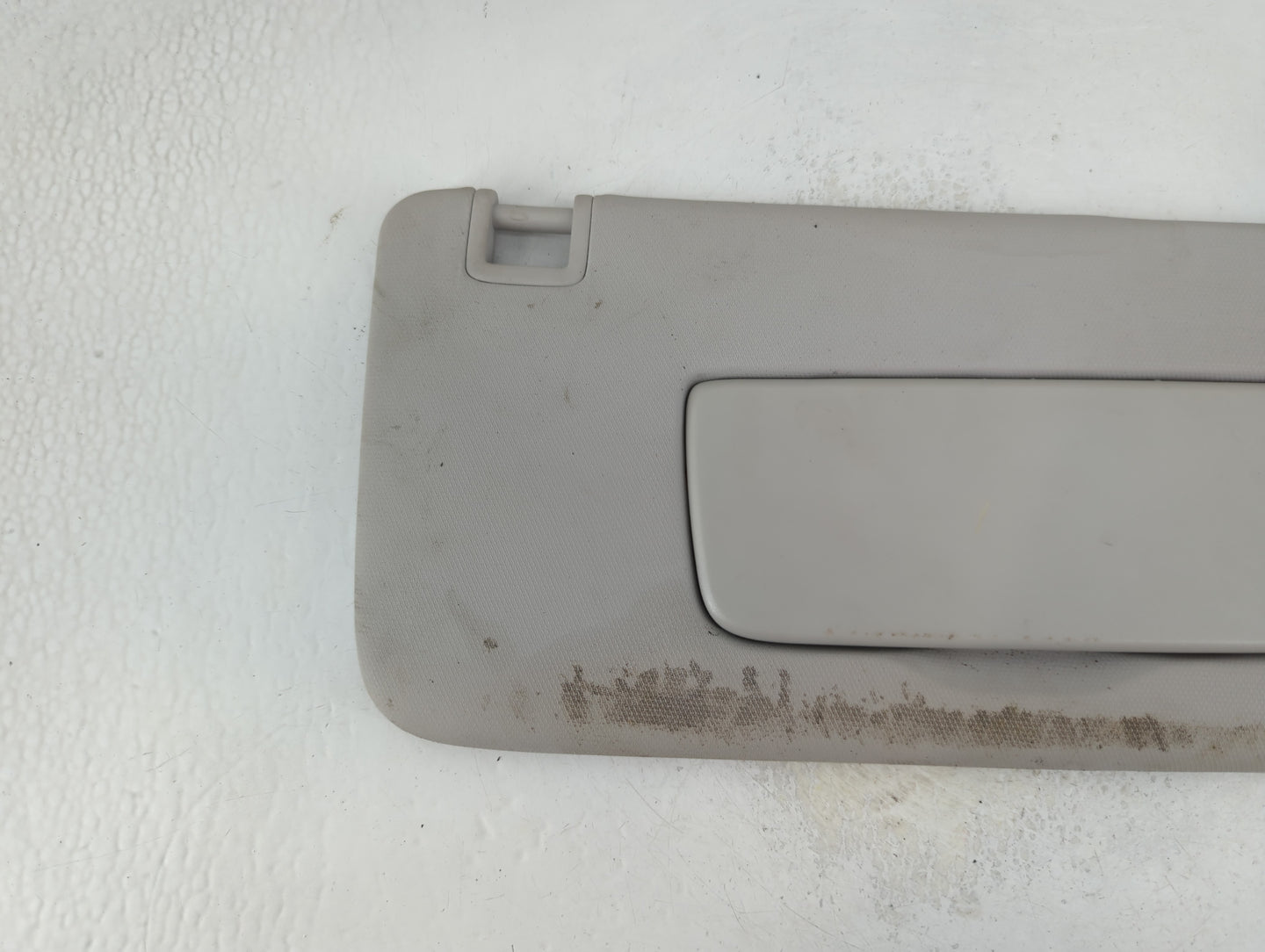 2021-2022 Chevrolet Trailblazer Sun Visor Shade Replacement Passenger Right Mirror Fits Fits 2021 2022 OEM Used Auto Parts -