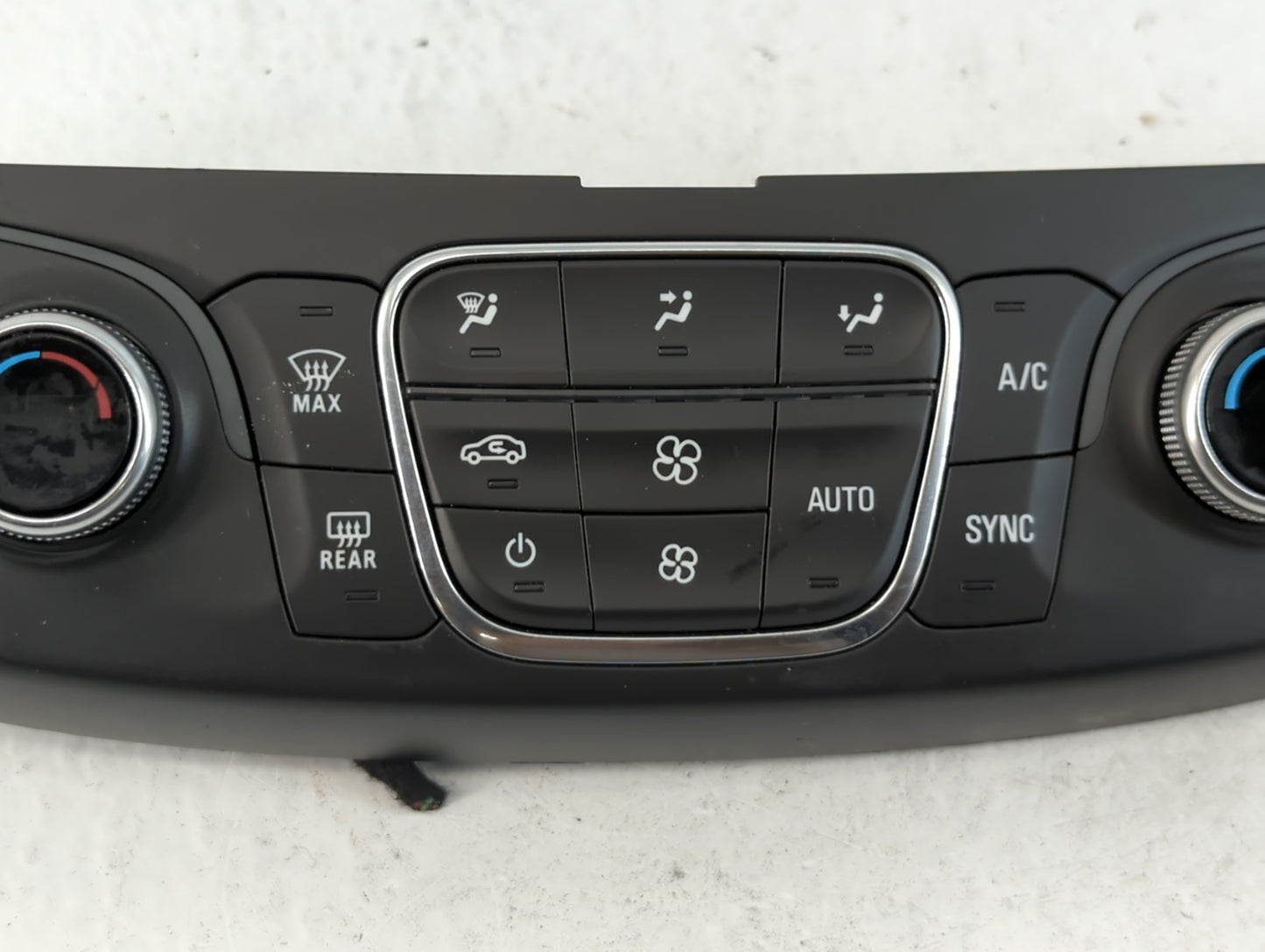 2018-2022 Chevrolet Traverse Climate Control Module Temperature AC/Heater Replacement P/N:84344401 Fits OEM Used Auto Parts 