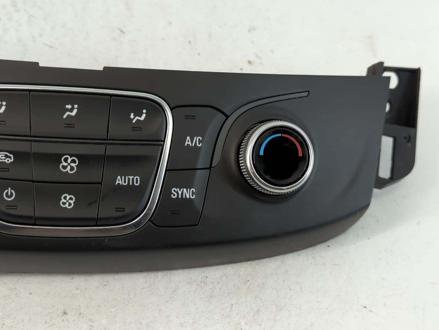 2018-2022 Chevrolet Traverse Climate Control Module Temperature AC/Heater Replacement P/N:84344401 Fits OEM Used Auto Parts 