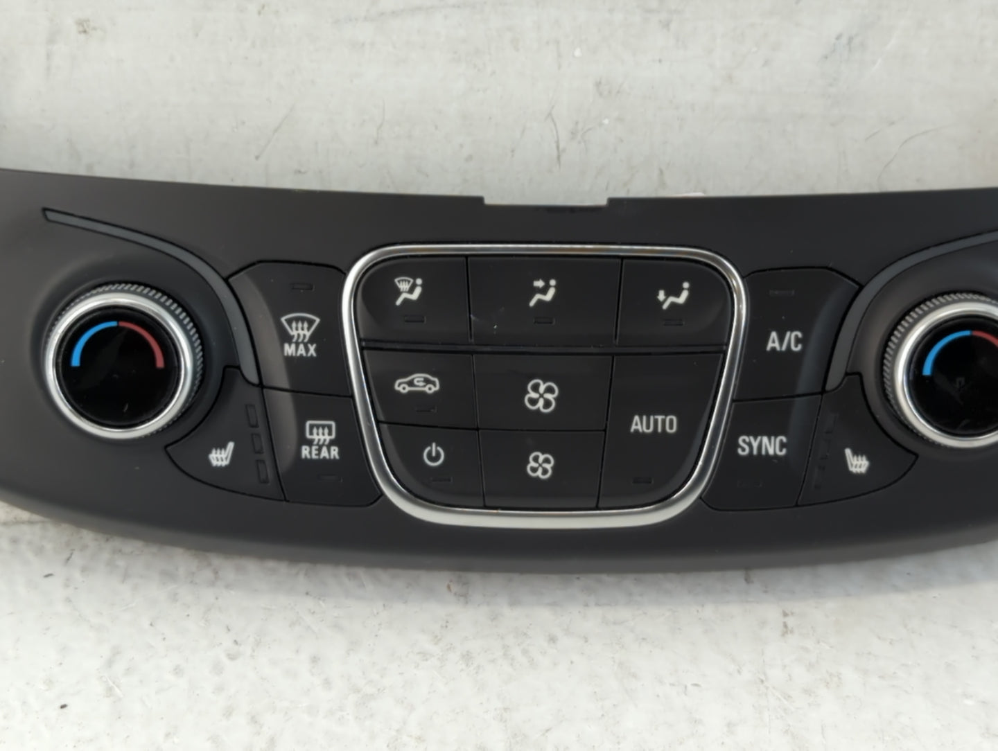 2018-2022 Chevrolet Traverse Climate Control Module Temperature AC/Heater Replacement P/N:84344402 Fits OEM Used Auto Parts 