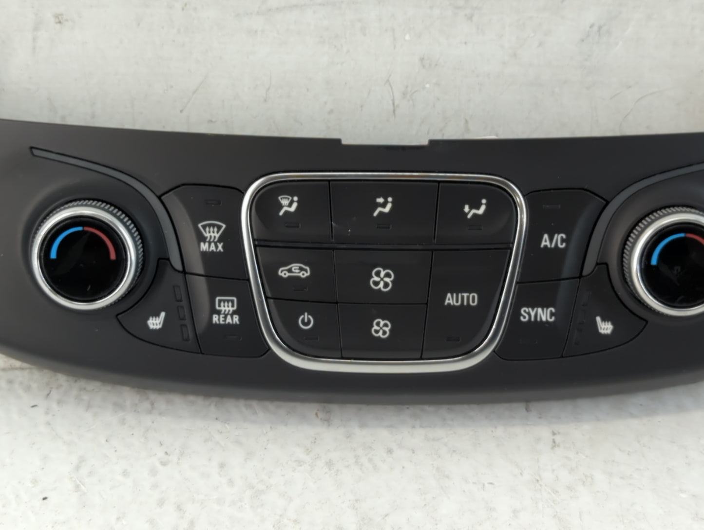 2018-2022 Chevrolet Traverse Climate Control Module Temperature AC/Heater Replacement P/N:84344402 Fits OEM Used Auto Parts 