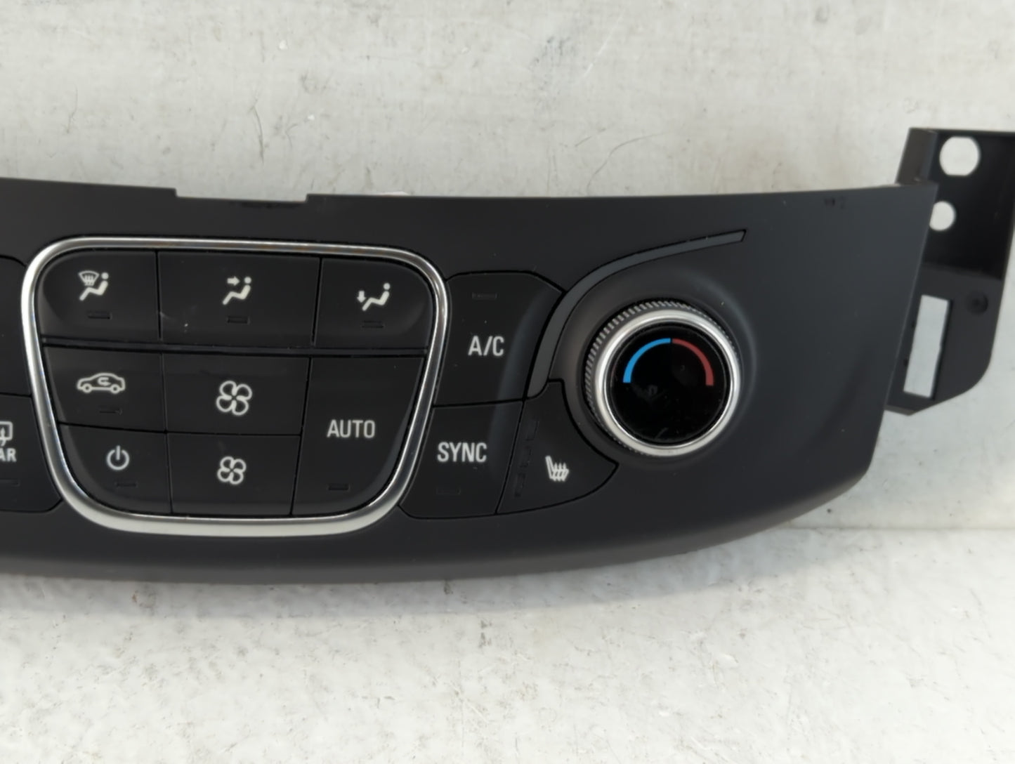 2018-2022 Chevrolet Traverse Climate Control Module Temperature AC/Heater Replacement P/N:84344402 Fits OEM Used Auto Parts 