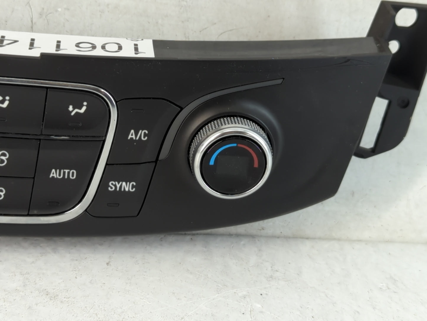 2018-2022 Chevrolet Traverse Climate Control Module Temperature AC/Heater Replacement P/N:84344401 Fits OEM Used Auto Parts 