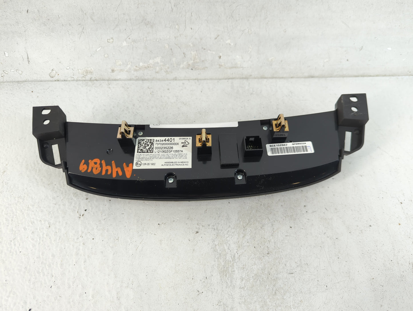 2018-2022 Chevrolet Traverse Climate Control Module Temperature AC/Heater Replacement P/N:84344401 Fits OEM Used Auto Parts 