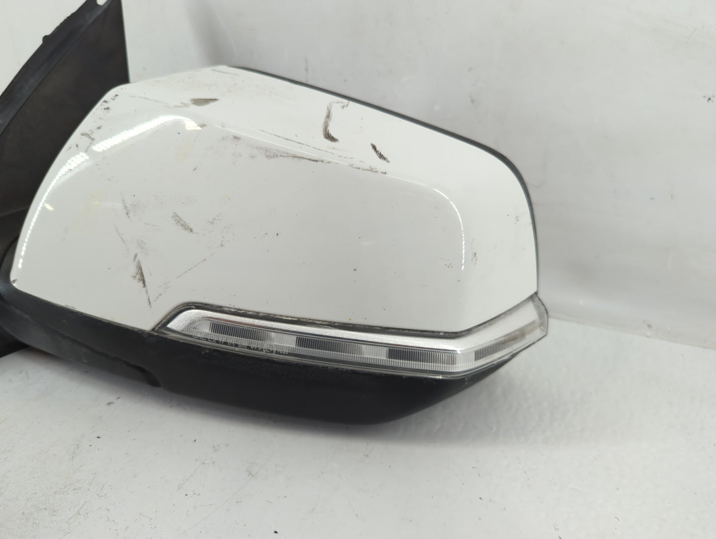 2018-2022 Chevrolet Traverse Side Mirror Replacement Driver Left View Door Mirror P/N:84979213 84979212 Fits OEM Used Auto P