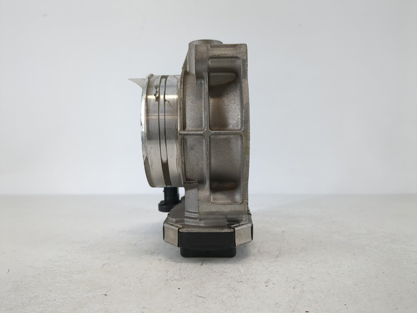 2017-2022 Chevrolet Traverse Throttle Body P/N:12670981AA Fits Fits 2012 2013 2014 2015 2016 2017 2018 2019 2020 2021 2022 O