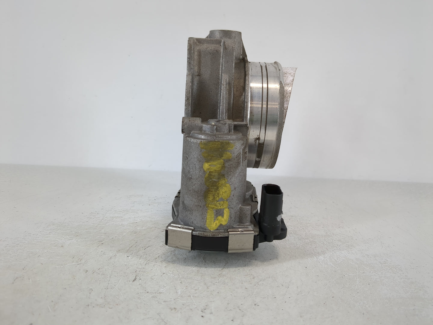 2017-2022 Chevrolet Traverse Throttle Body P/N:12670981AA Fits Fits 2012 2013 2014 2015 2016 2017 2018 2019 2020 2021 2022 O