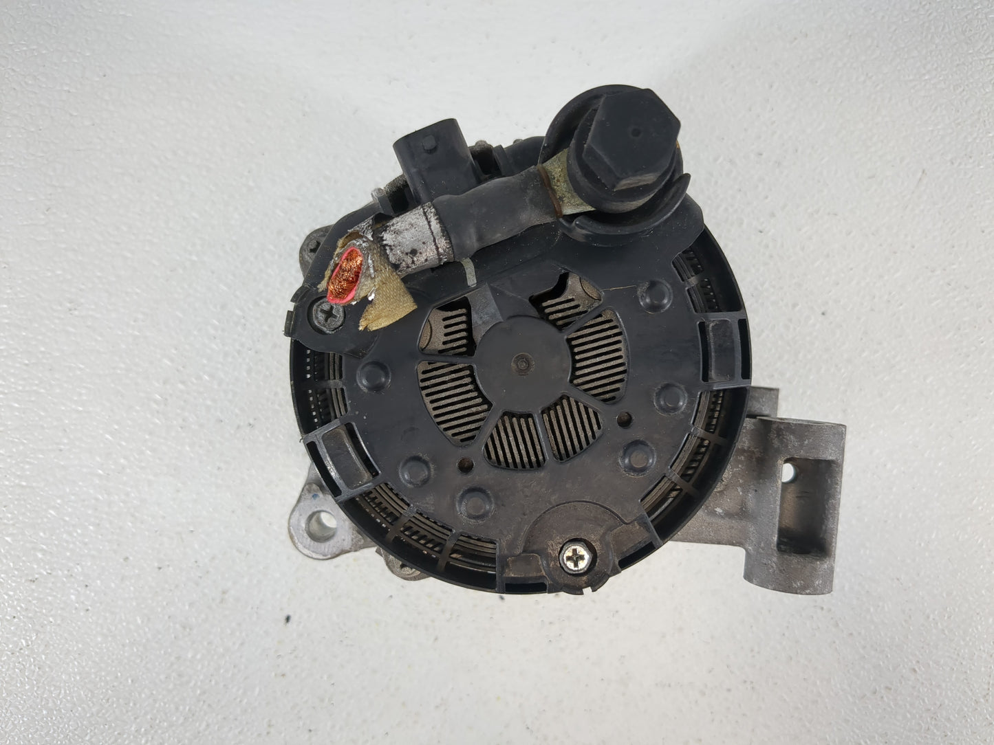 2018-2022 Chevrolet Traverse Alternator Replacement Generator Charging Assembly Engine OEM P/N:13534116 Fits OEM Used Auto P