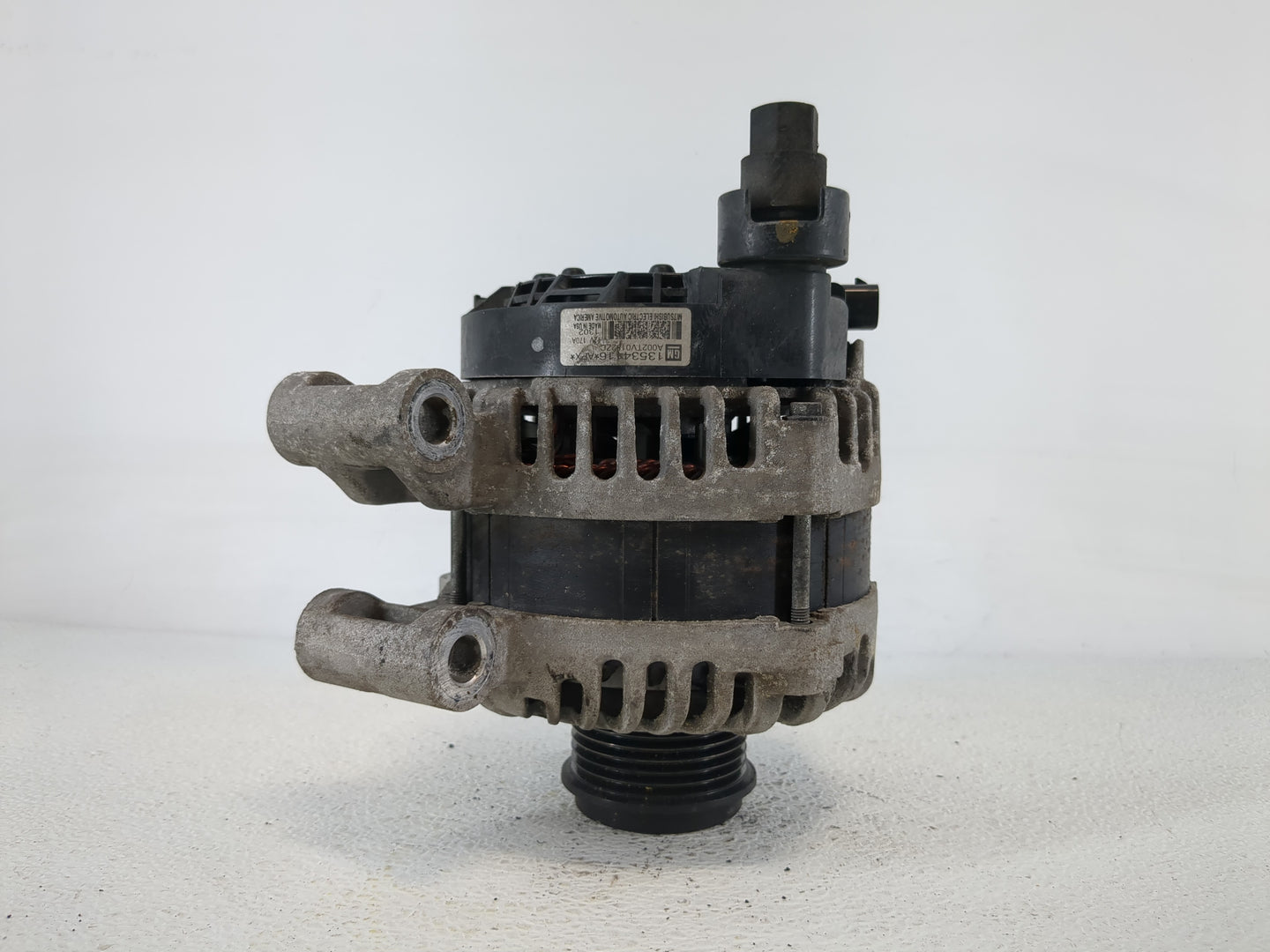 2018-2022 Chevrolet Traverse Alternator Replacement Generator Charging Assembly Engine OEM P/N:13534116 Fits OEM Used Auto P