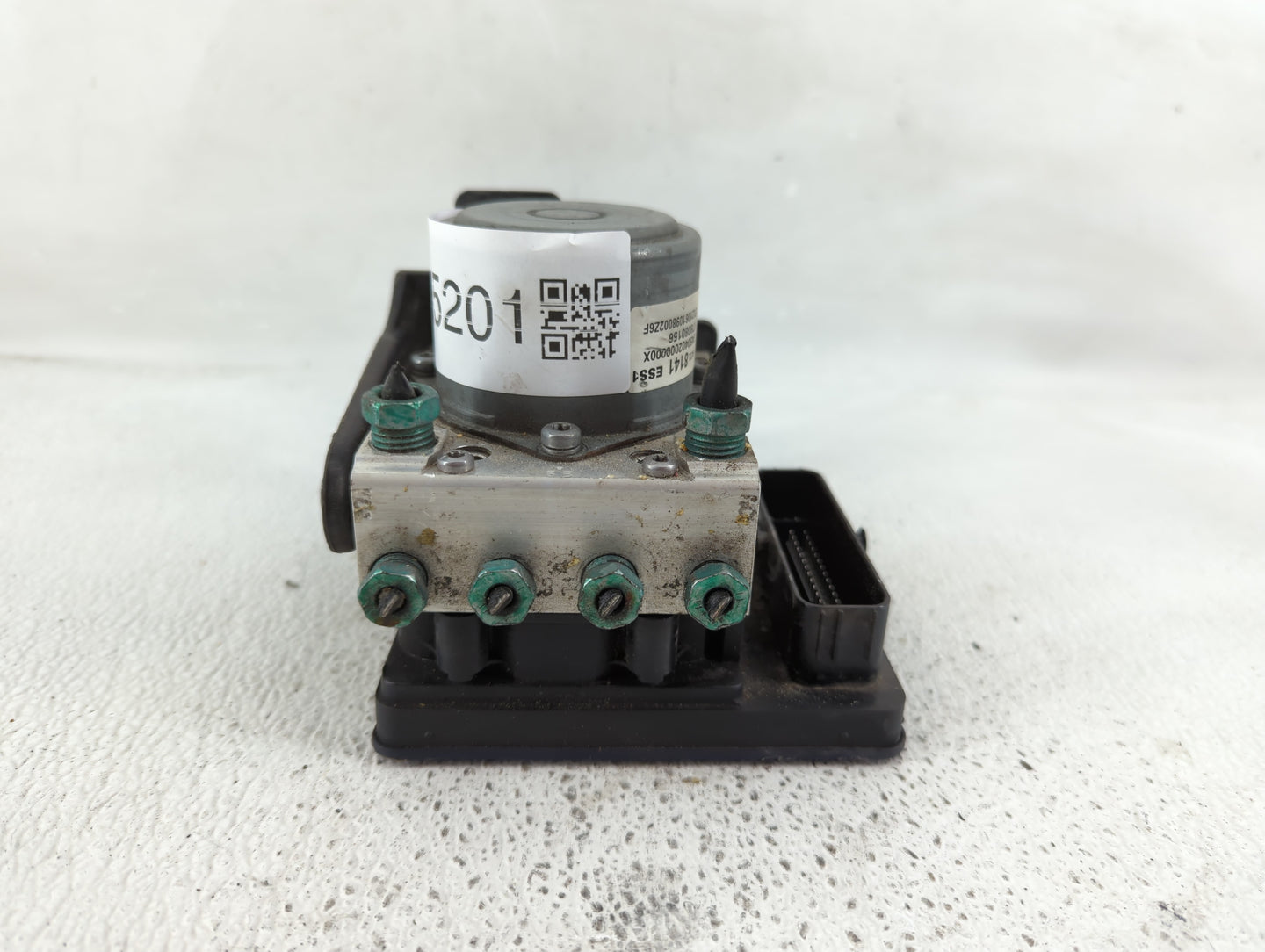 2019-2022 Chevrolet Traverse ABS Pump Control Module Replacement P/N:84728141 Fits Fits 2019 2020 2021 2022 OEM Used Auto Pa