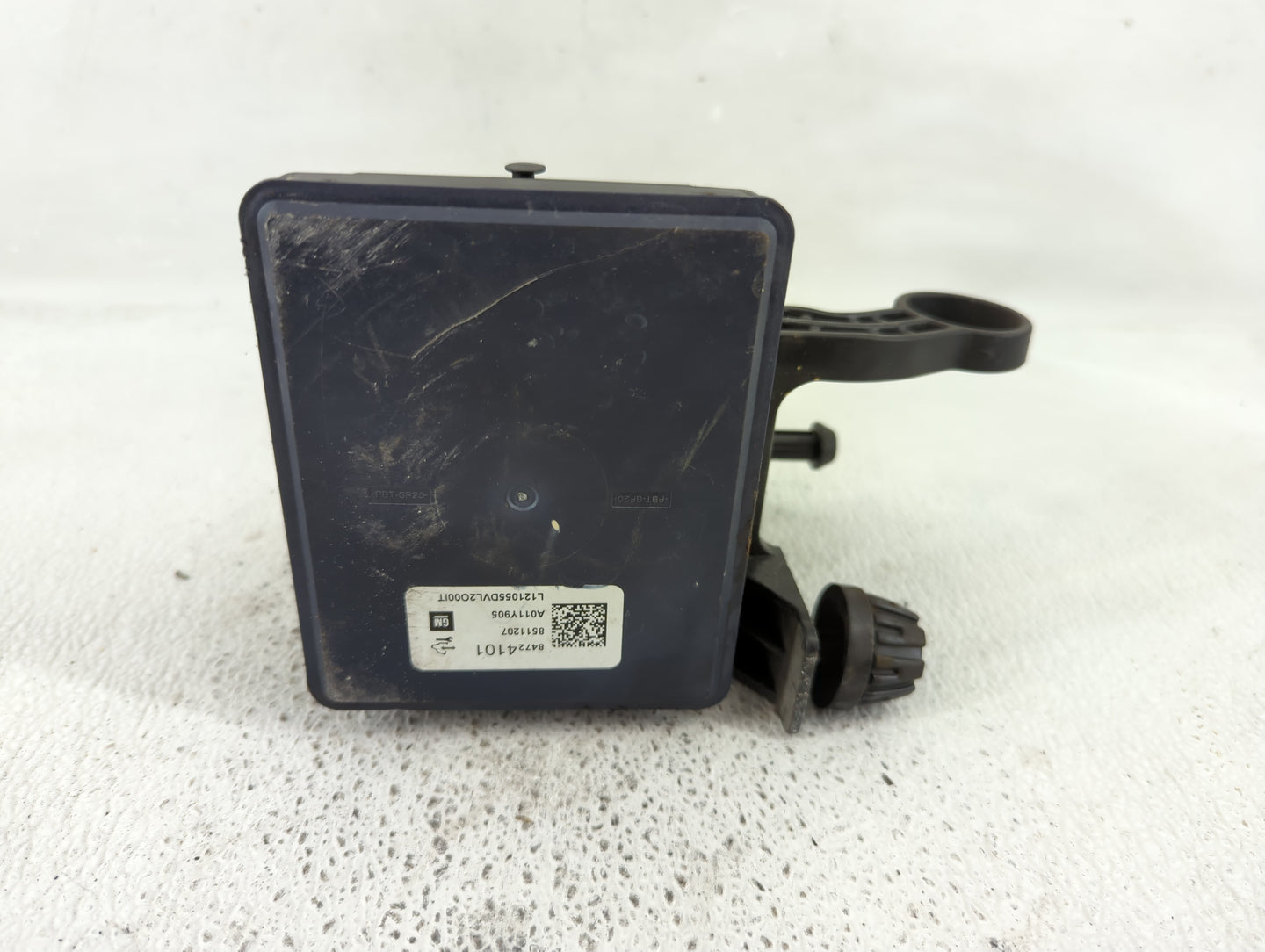 2019-2022 Chevrolet Traverse ABS Pump Control Module Replacement P/N:84728141 Fits Fits 2019 2020 2021 2022 OEM Used Auto Pa