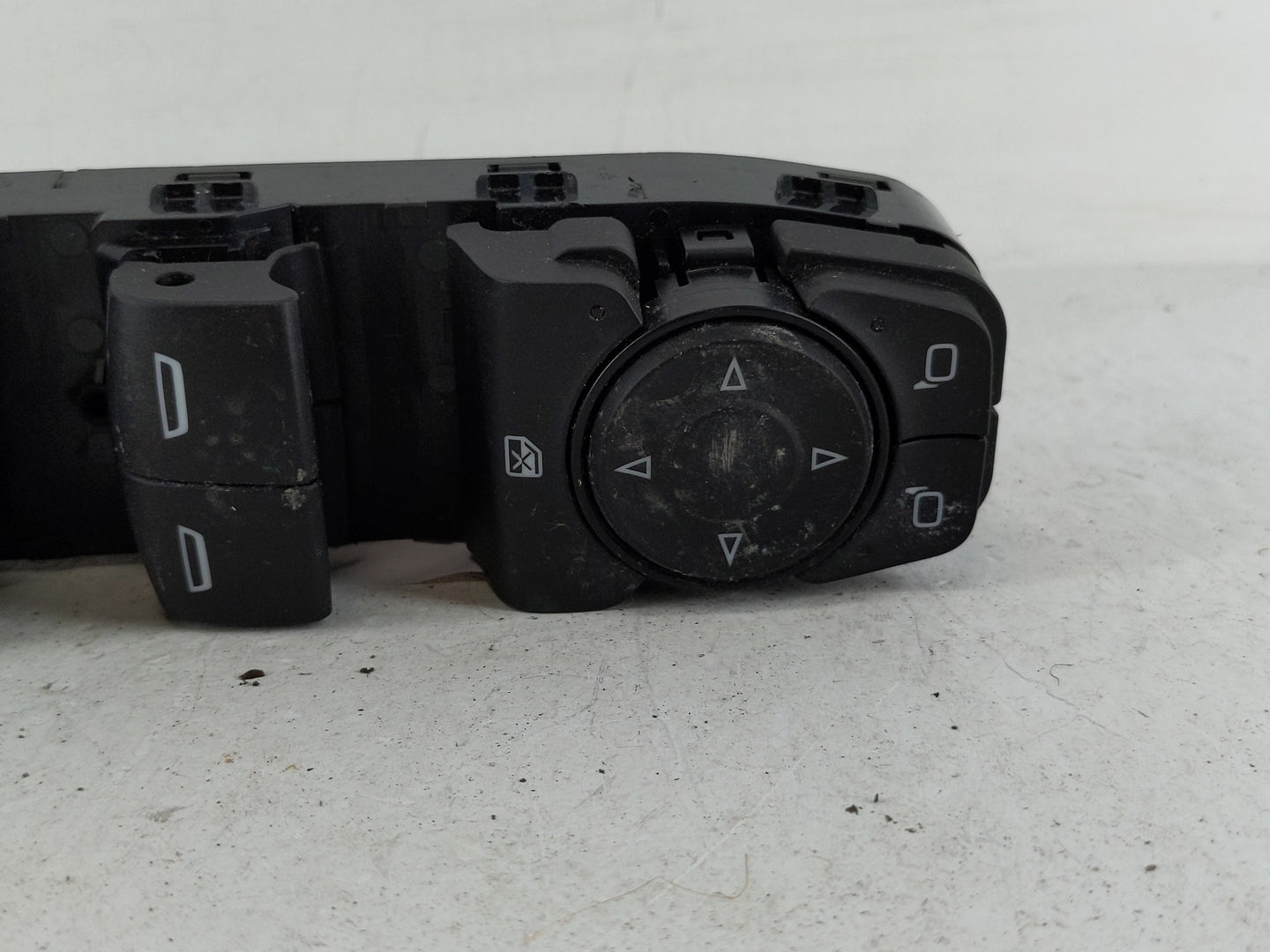 2021-2022 Chevrolet Traverse Master Power Window Switch Replacement Driver Side Left P/N:84512940 84139693 Fits OEM Used Aut